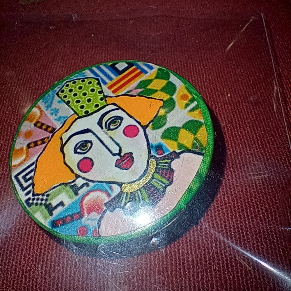 Elegant Brightly Colored lady Silver and Green Brooch